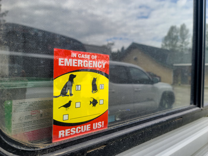 emergency sticker